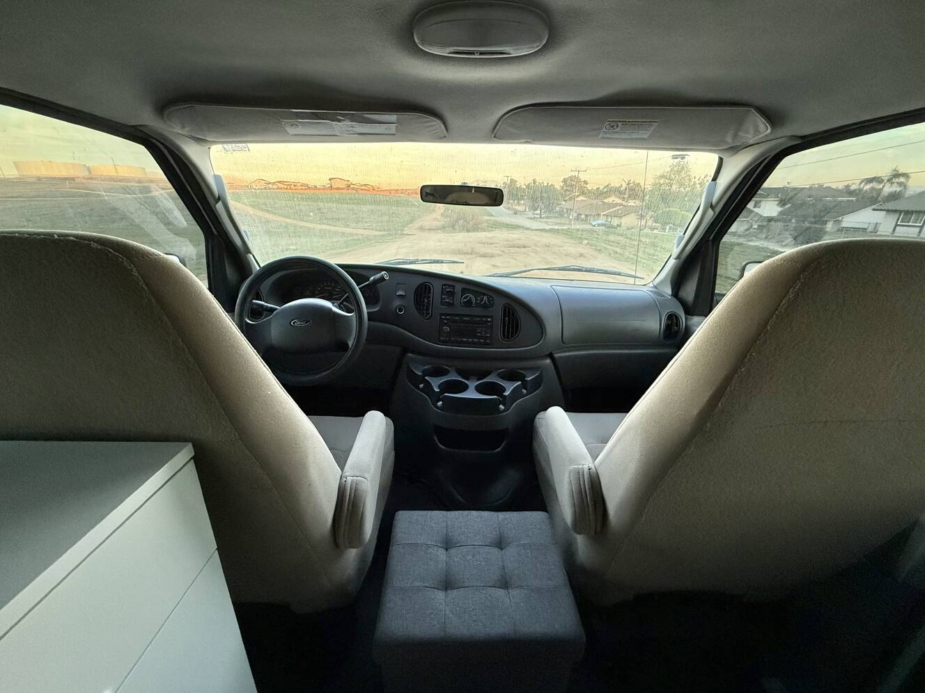 A photo of this 2006 Ford ECONOLINE 150
