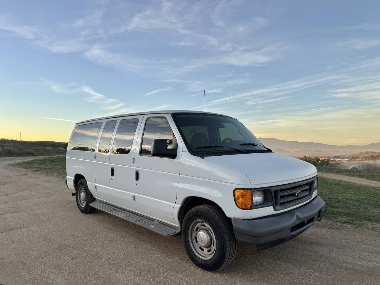 A photo of this 2006 Ford ECONOLINE 150
