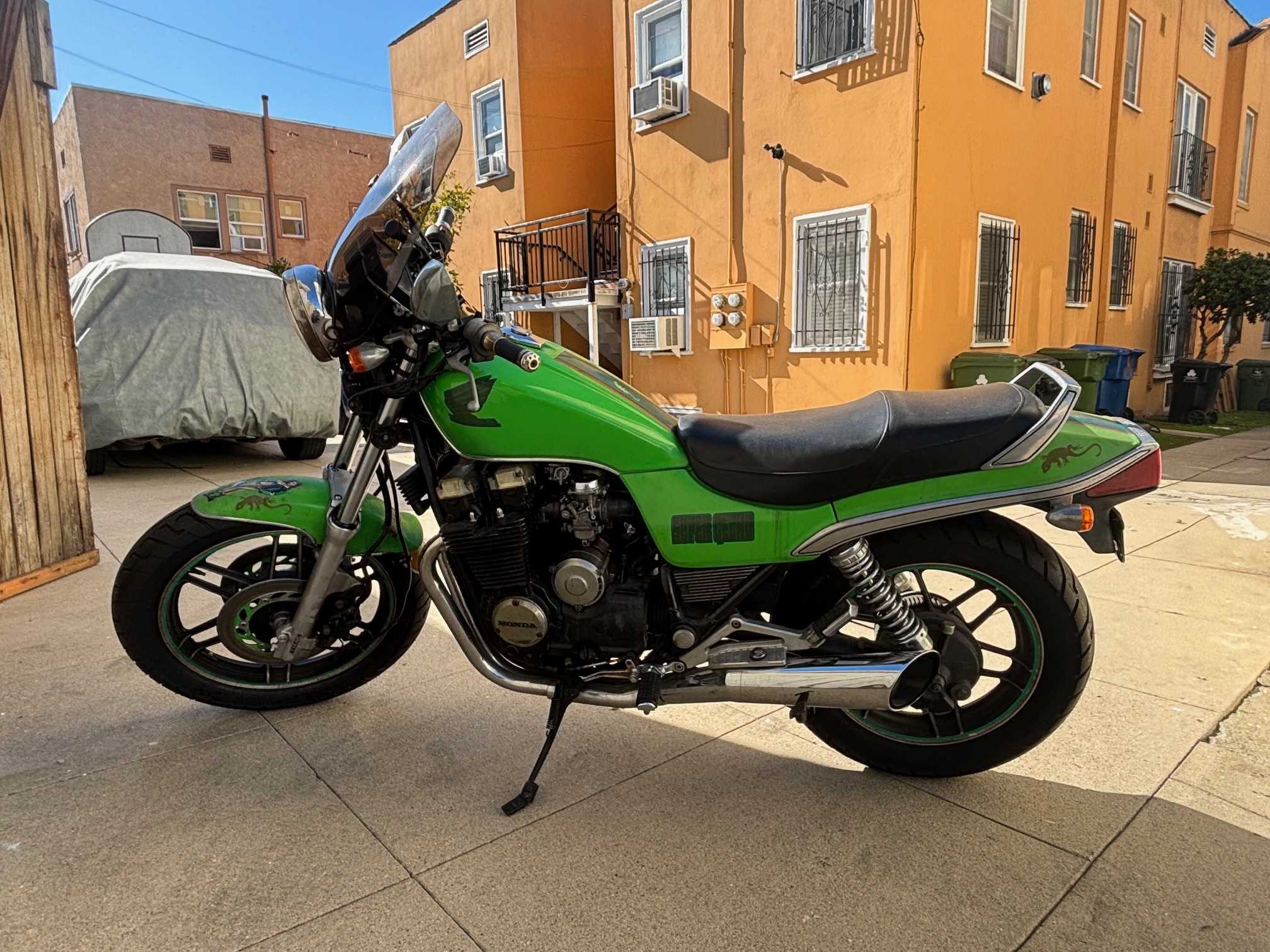 1985 Honda NIGHTHAWK BASE BASE in Los Angeles, CA