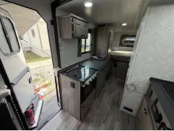 2026 TRAILMANOR 2720 SERIES QB