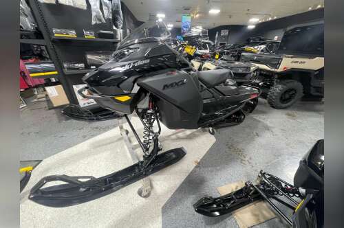 2026 Ski-Doo MXZ Adrenaline 137 600R E-TEC ES Ripsaw 1.25 in wilmington IL
