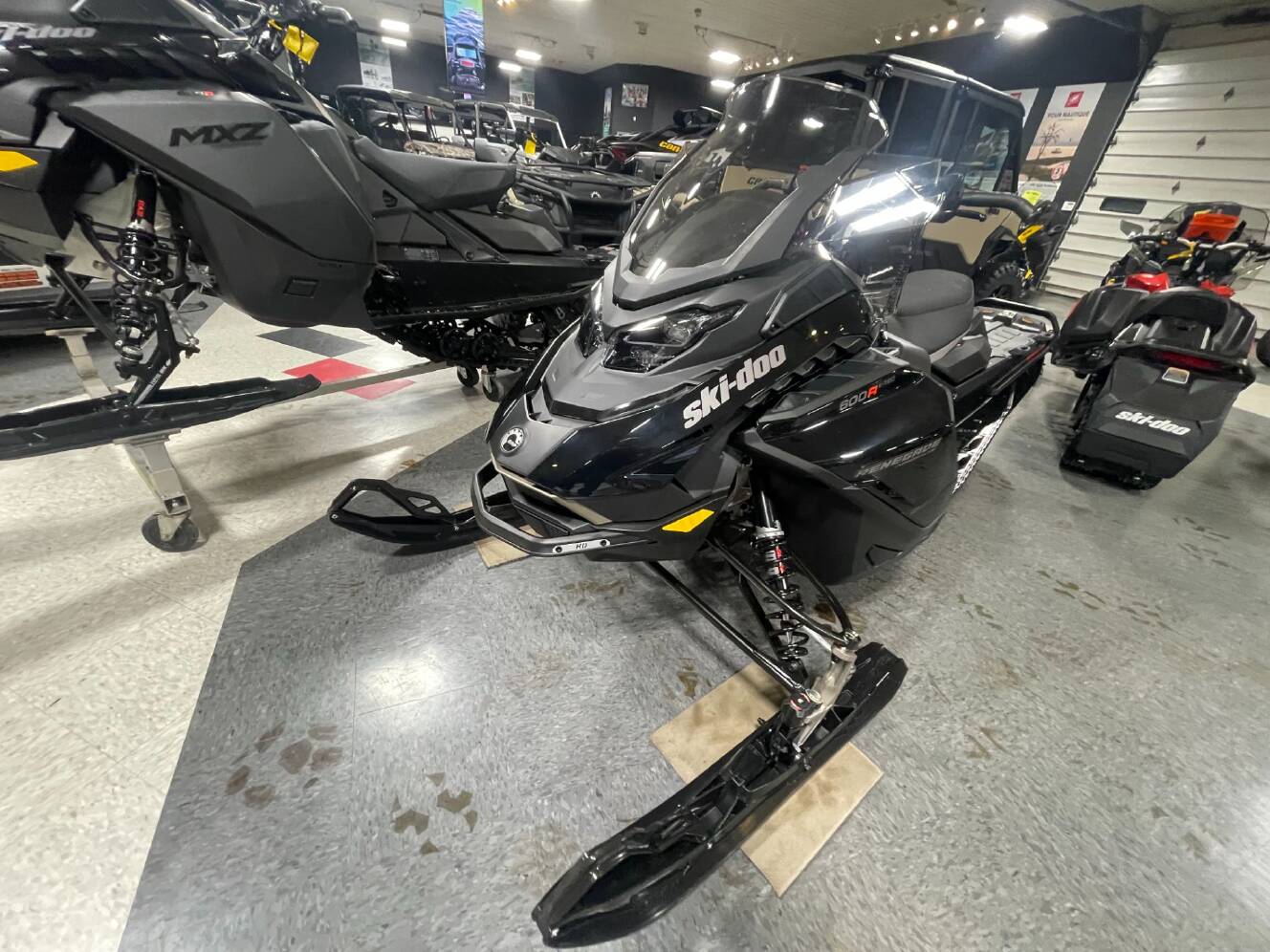 A photo of this 2026 Ski-Doo Renegade Adrenaline w/ Enduro Package 600R E-TEC ES Ic