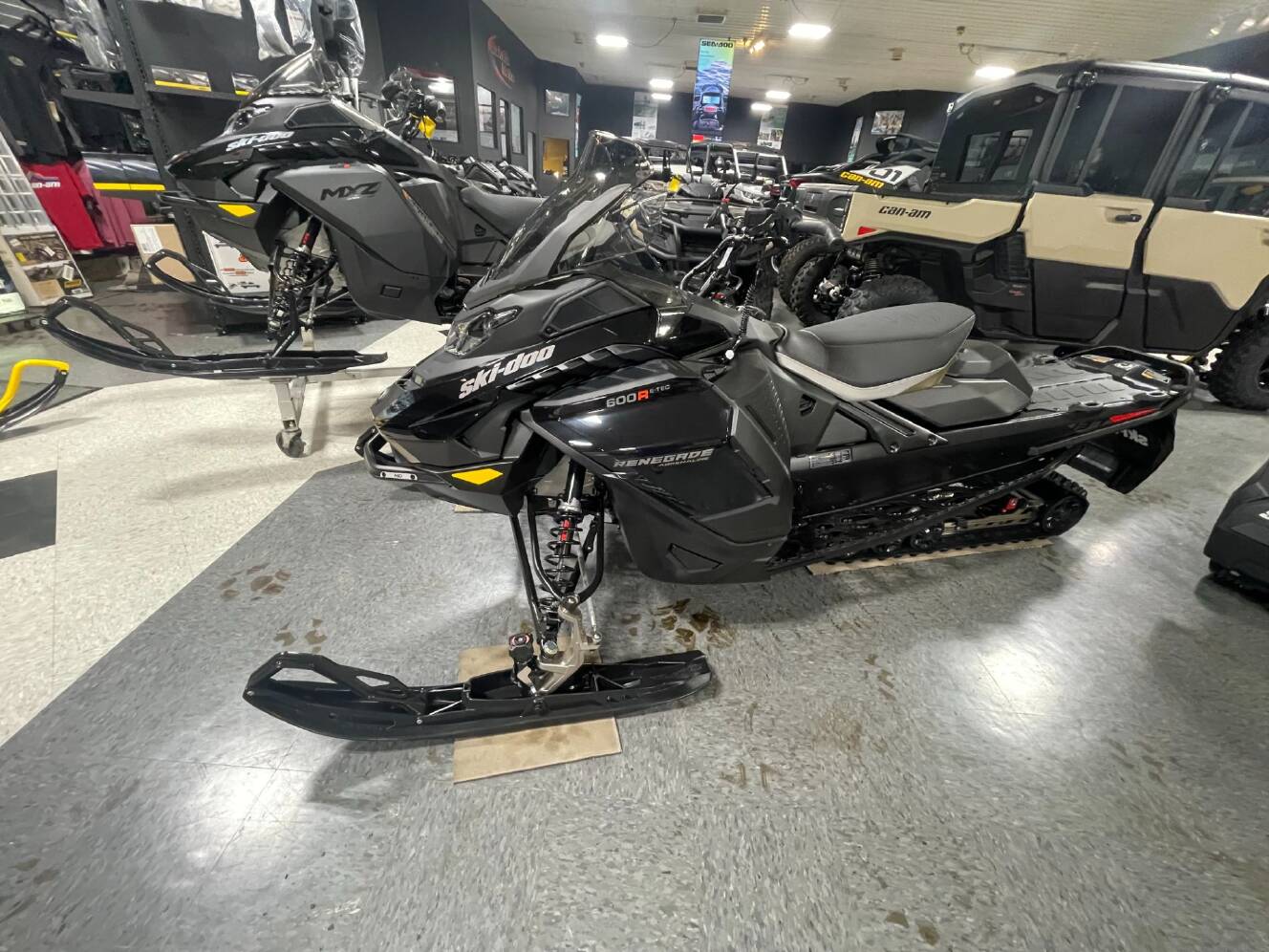 A photo of this 2026 Ski-Doo Renegade Adrenaline w/ Enduro Package 600R E-TEC ES Ic