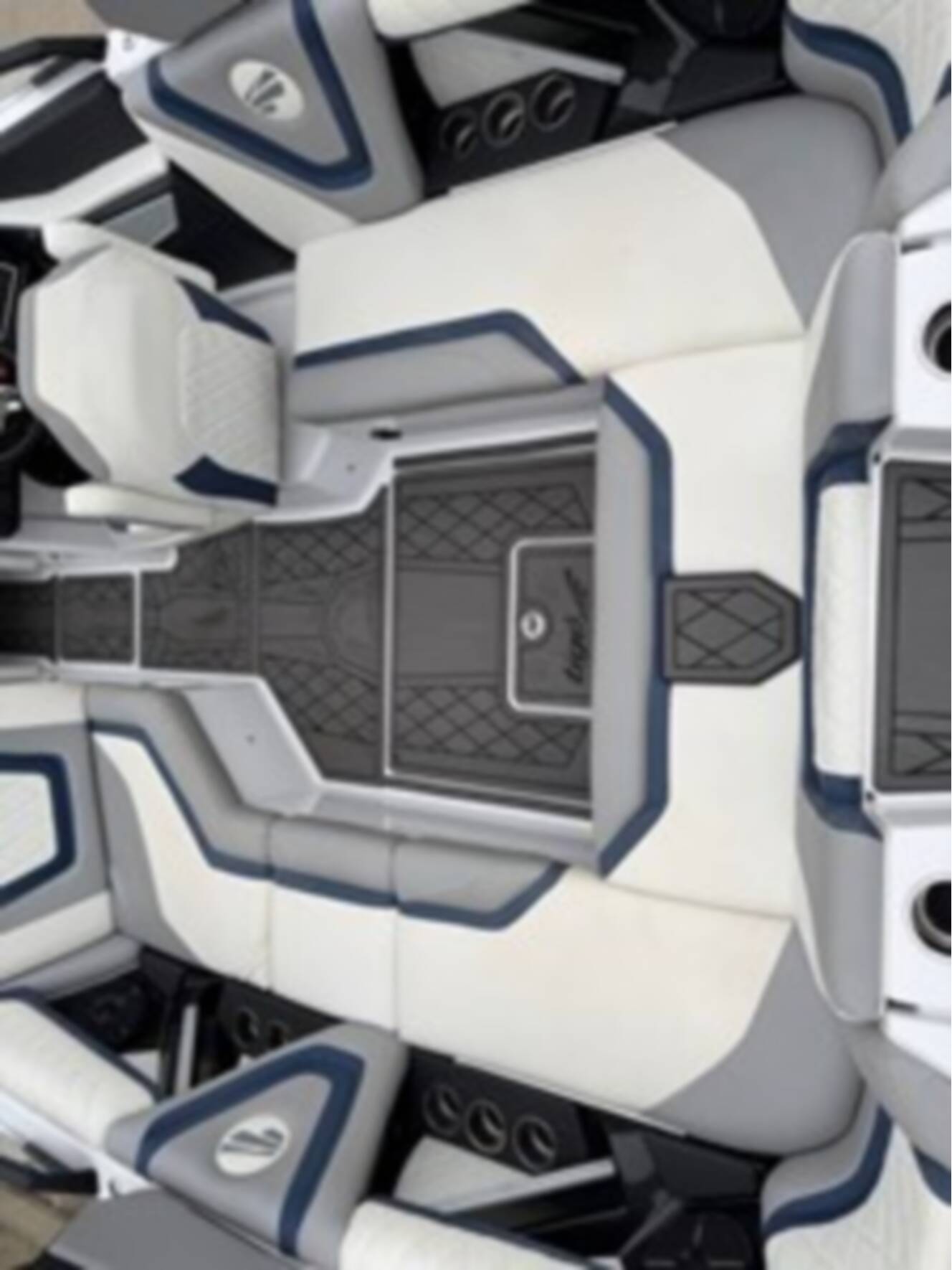 A photo of this 2022 Tige 21 ZX