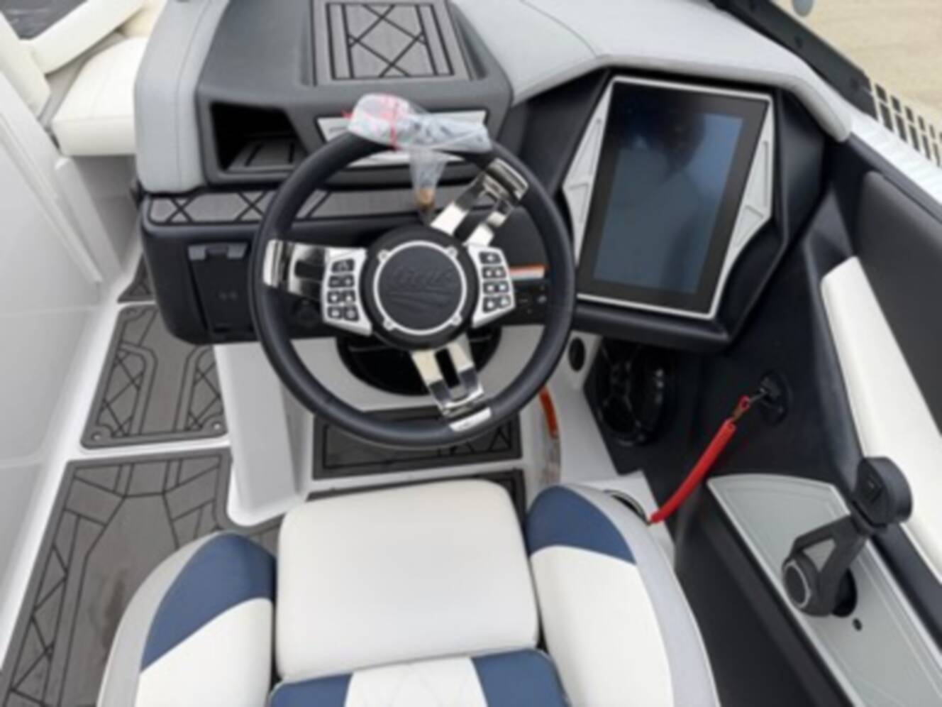 A photo of this 2022 Tige 21 ZX