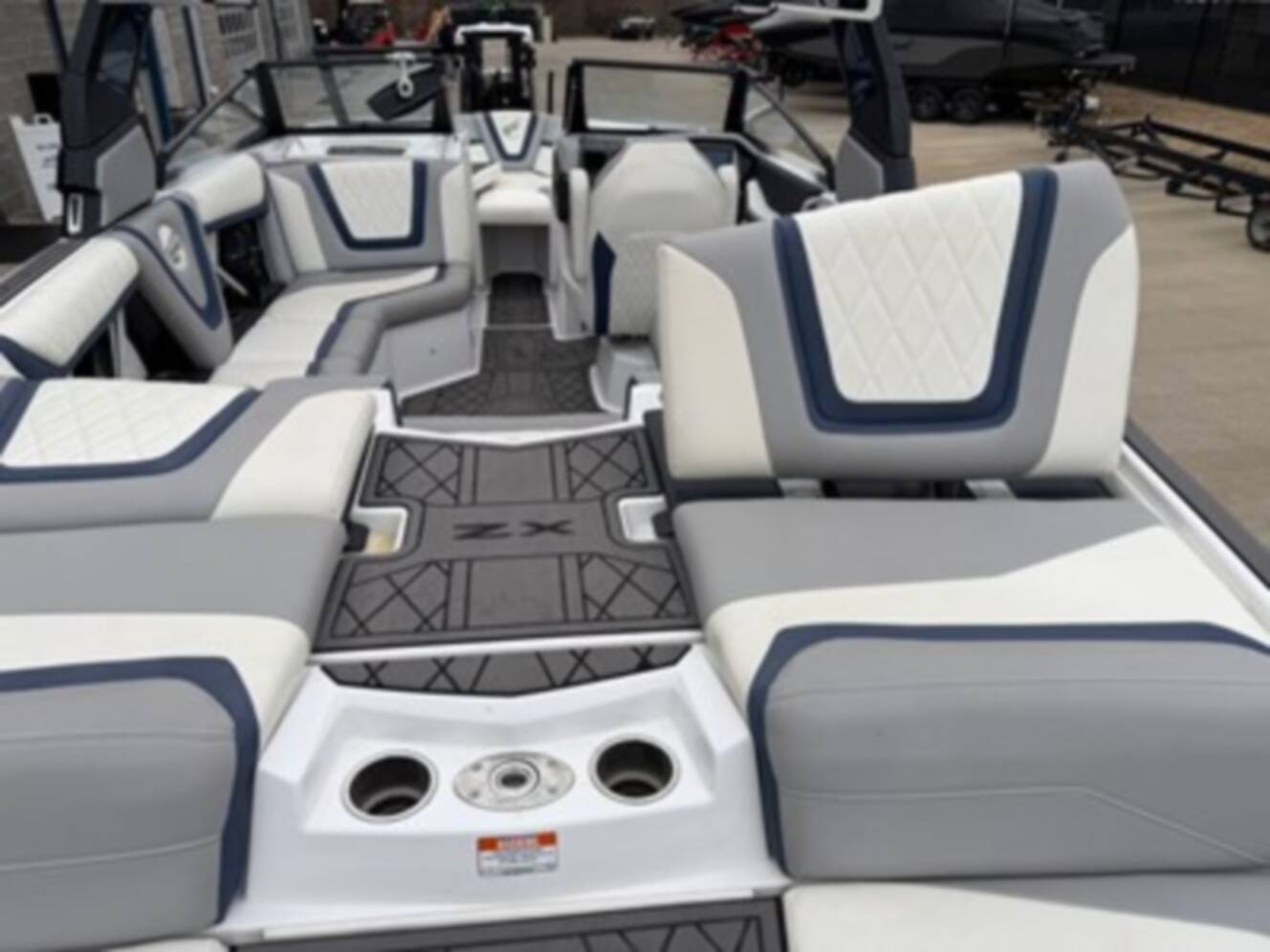 A photo of this 2022 Tige 21 ZX