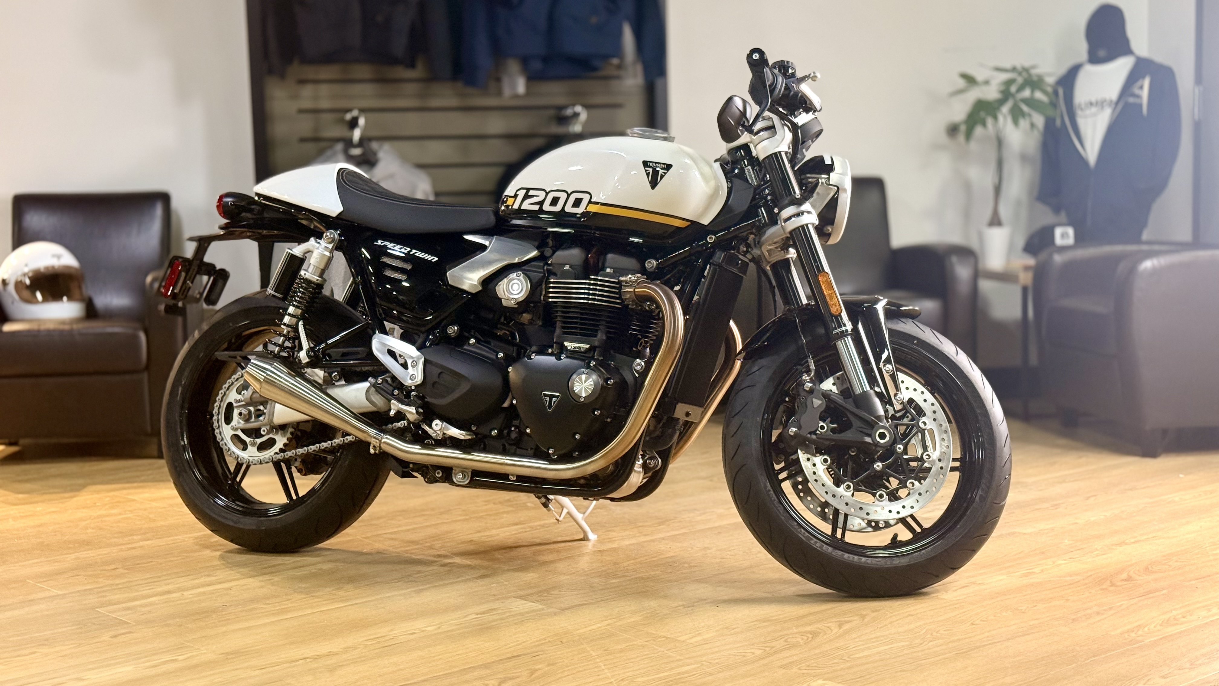2025 Triumph Speed Twin 1200 in Cleveland, OH
