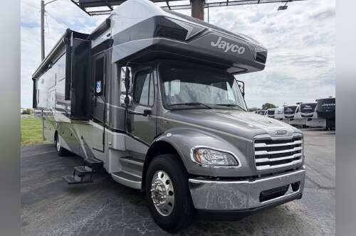 2026 Jayco SENECA 37M in grain valley MO