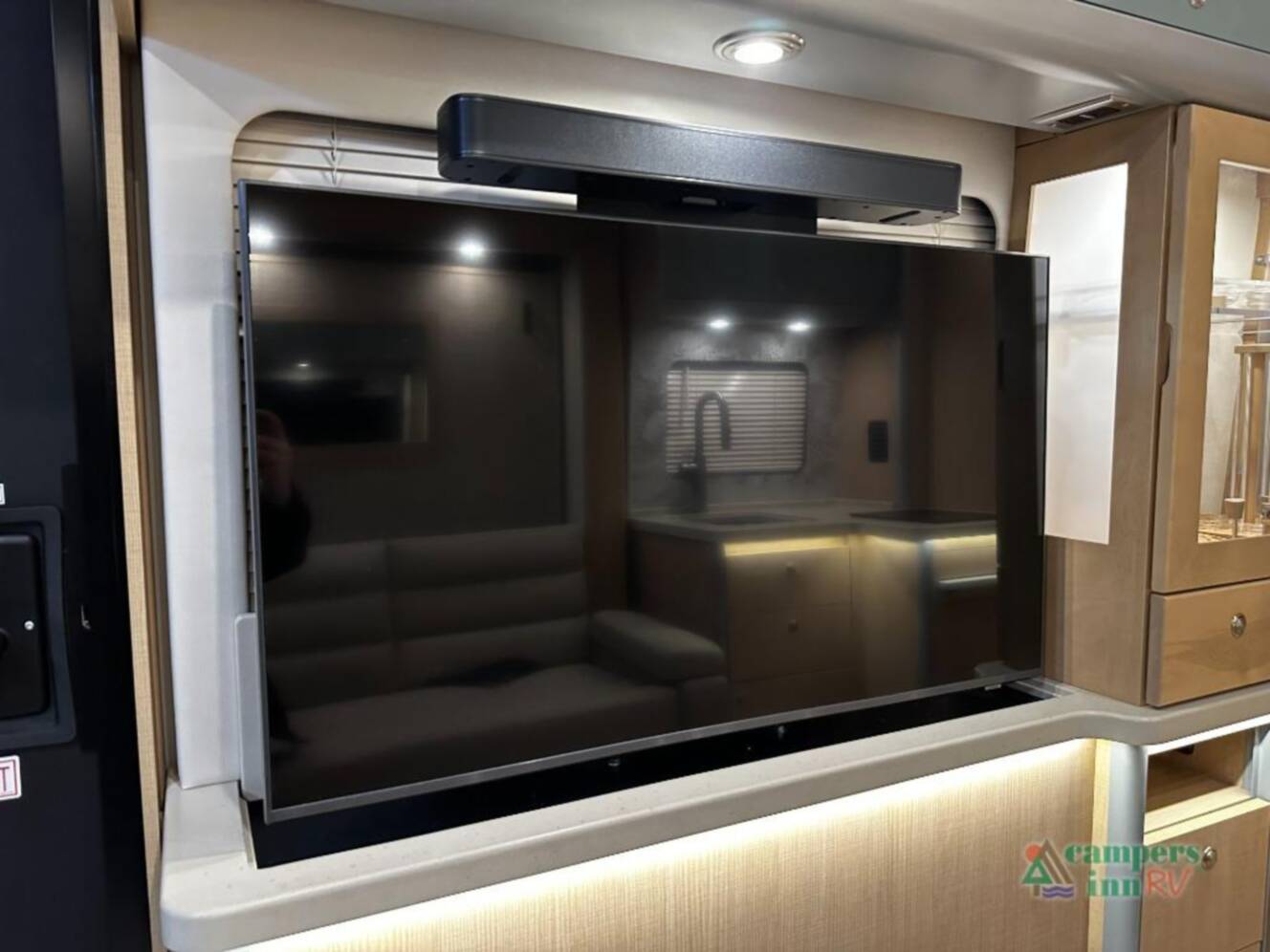 A photo of this 2026 Airstream ATLAS