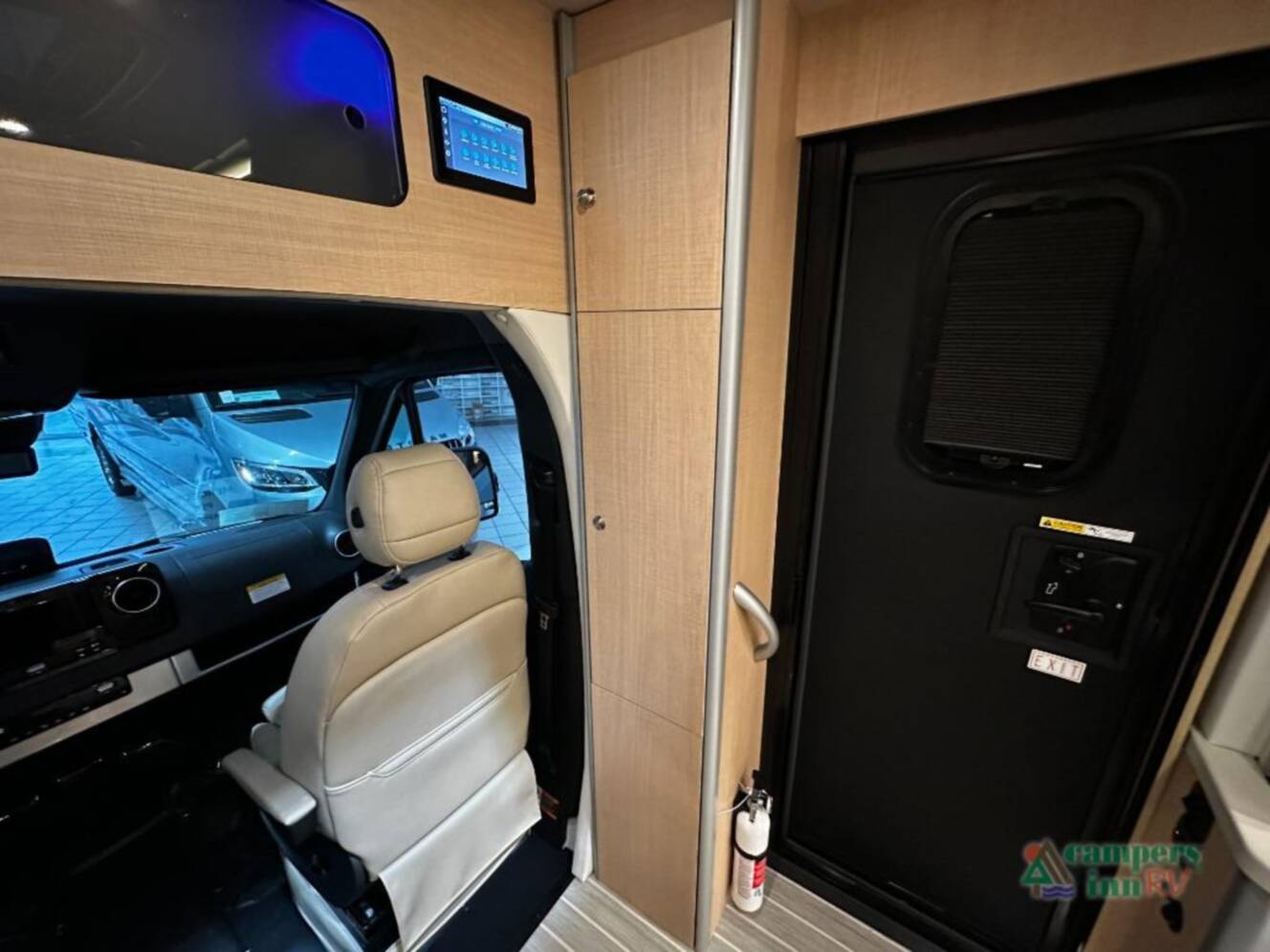 A photo of this 2026 Airstream ATLAS