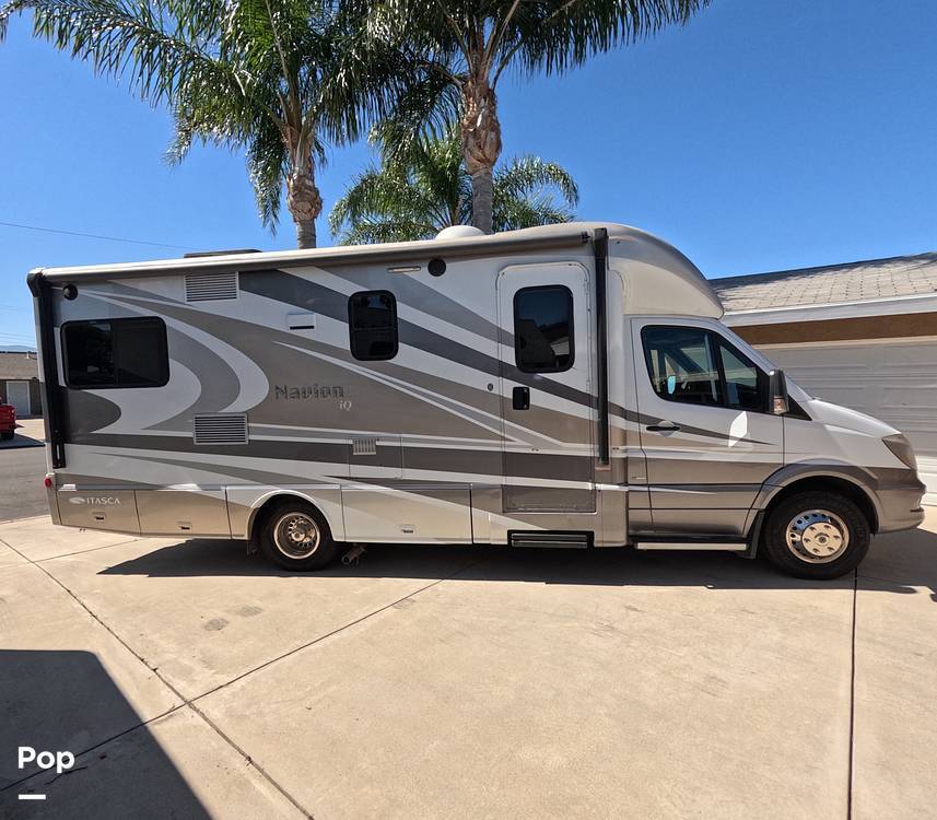 2014 Itasca Navion IQ 24G in simi valley CA