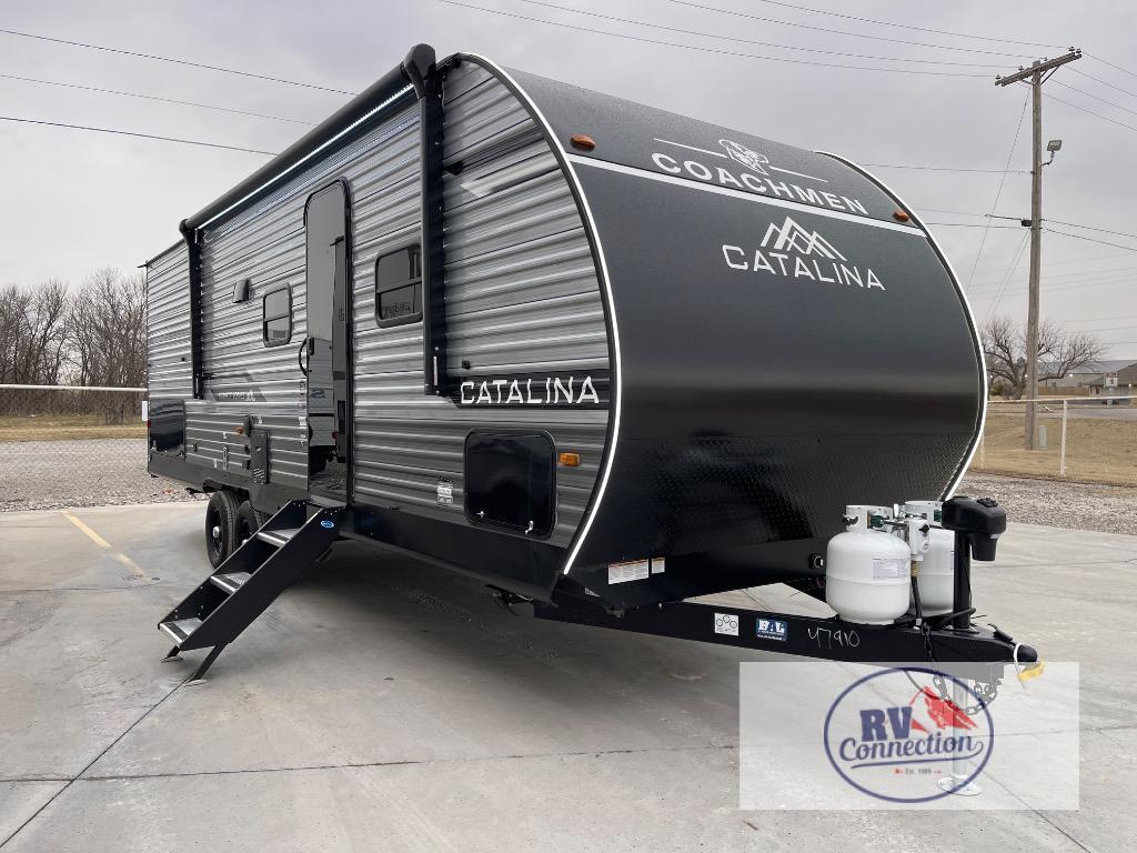 2026 Coachmen Rv Catalina Summit Series 8 261BHS in lawton OK