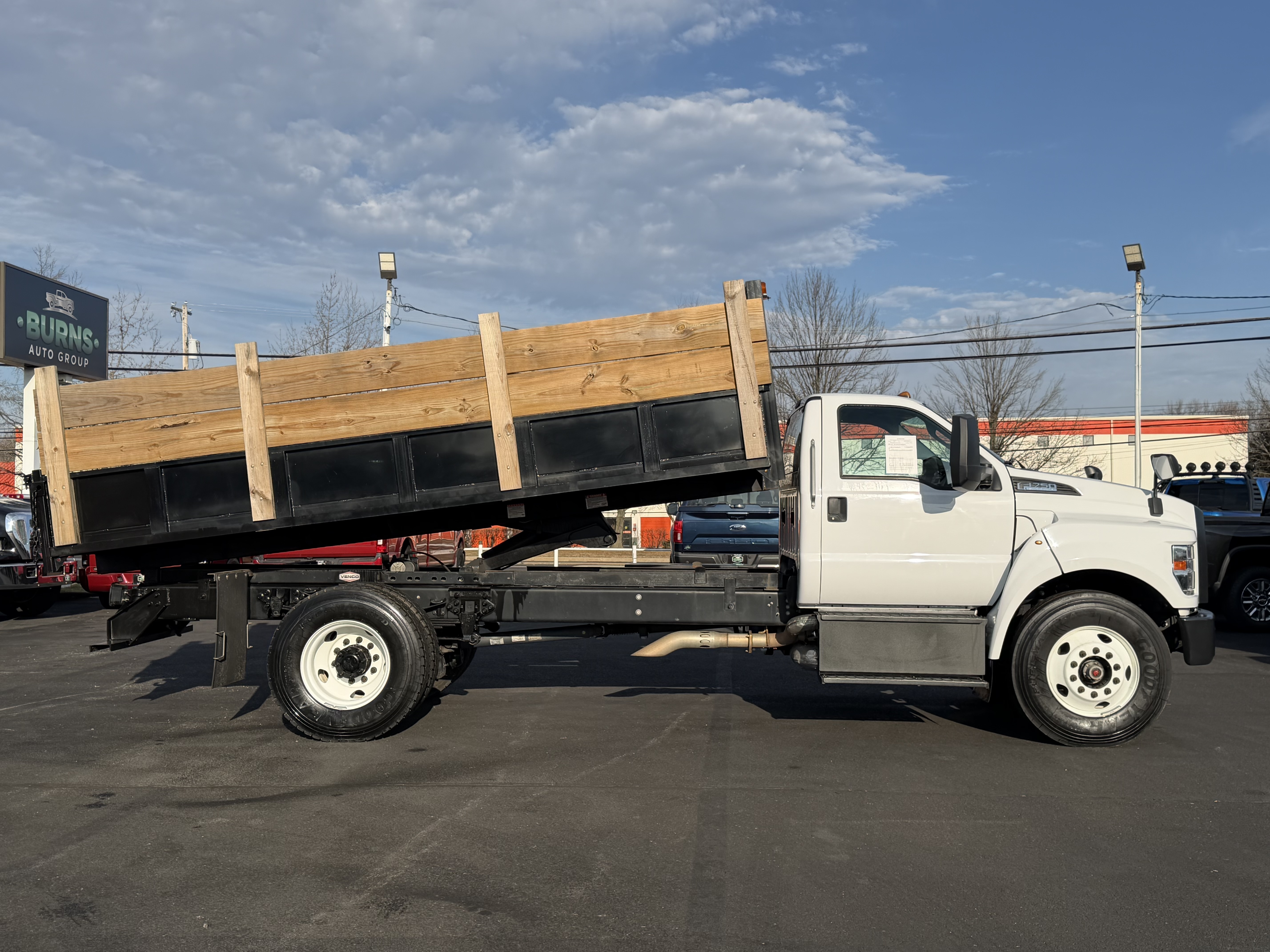 2022 FORD F750 in Fairless Hills, PA