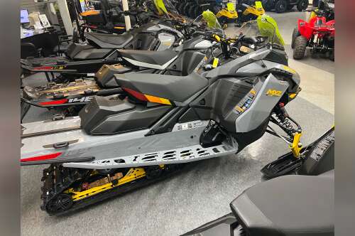 2026 Ski-Doo MXZ Adrenaline w/ Blizzard Package 129 600R E-TEC ES I 600R E-TEC 129 1.25 in rutland VT