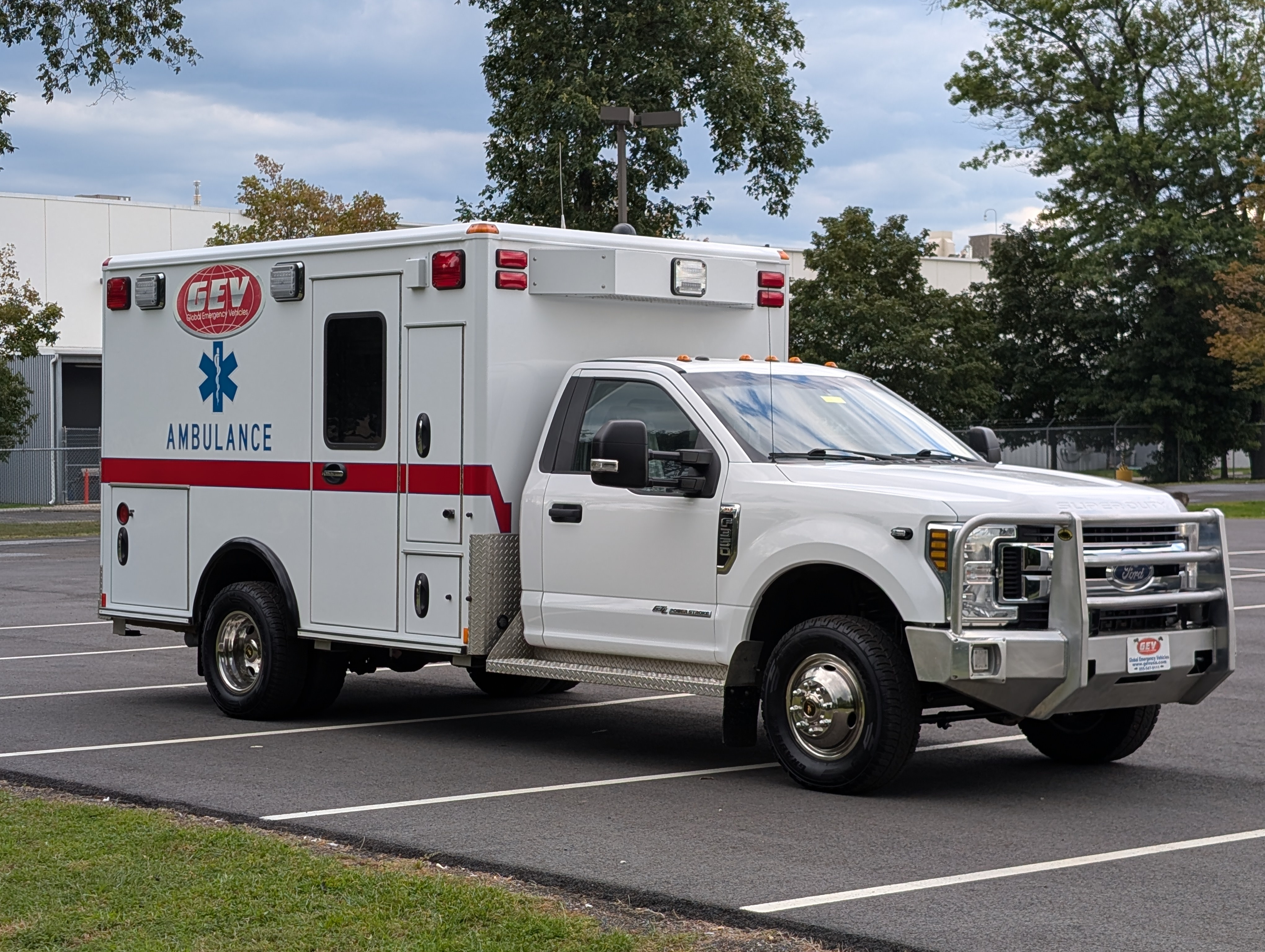 2019 FORD F350 in Levittown, PA