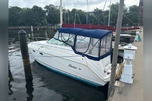 2000 Rinker 270 Viesta Vee in yorktown VA
