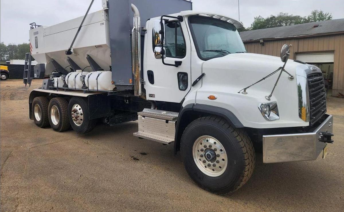 2024 Cemen Tech C60 Concrete Mixer Truck in Lakewood, NJ