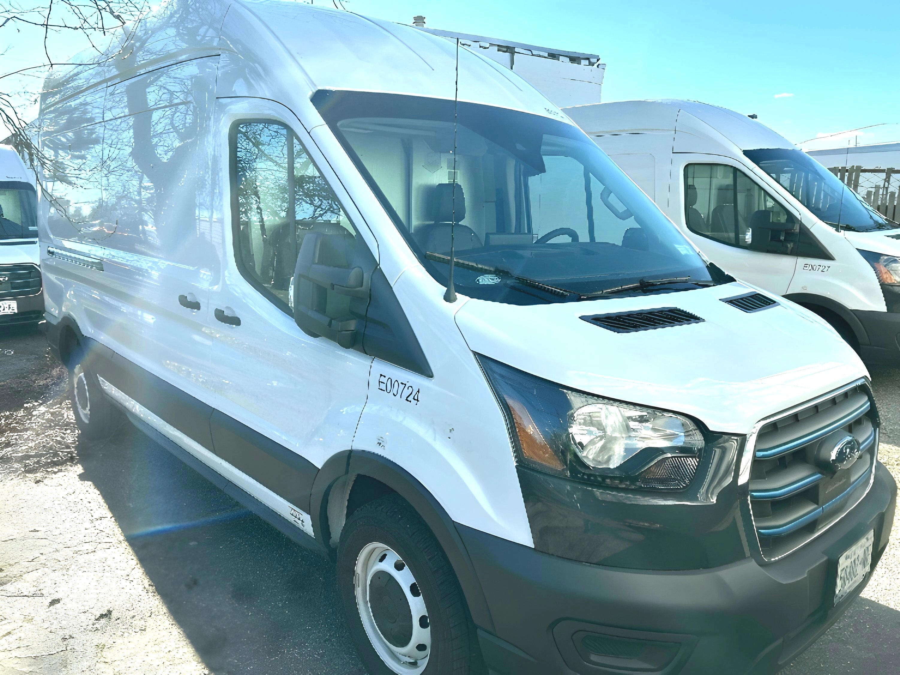 2022 FORD TRANSIT 350 in West Babylon, NY