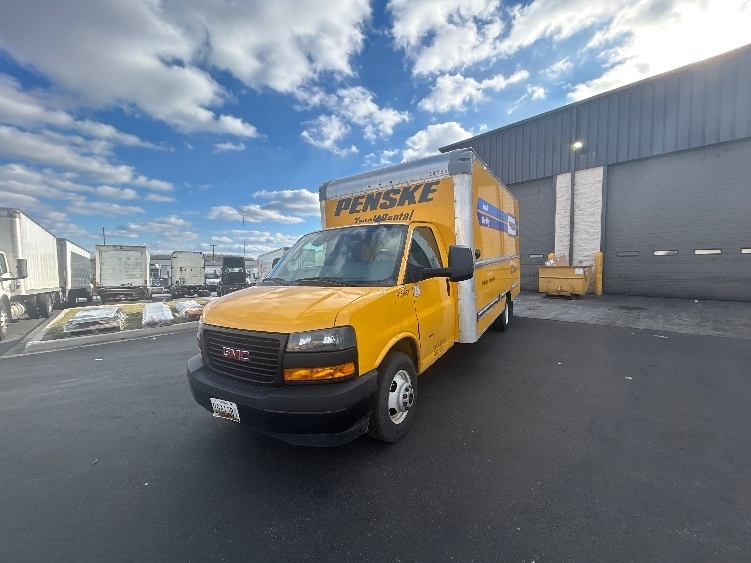 2021 GMC SAVANA in Jessup, MD
