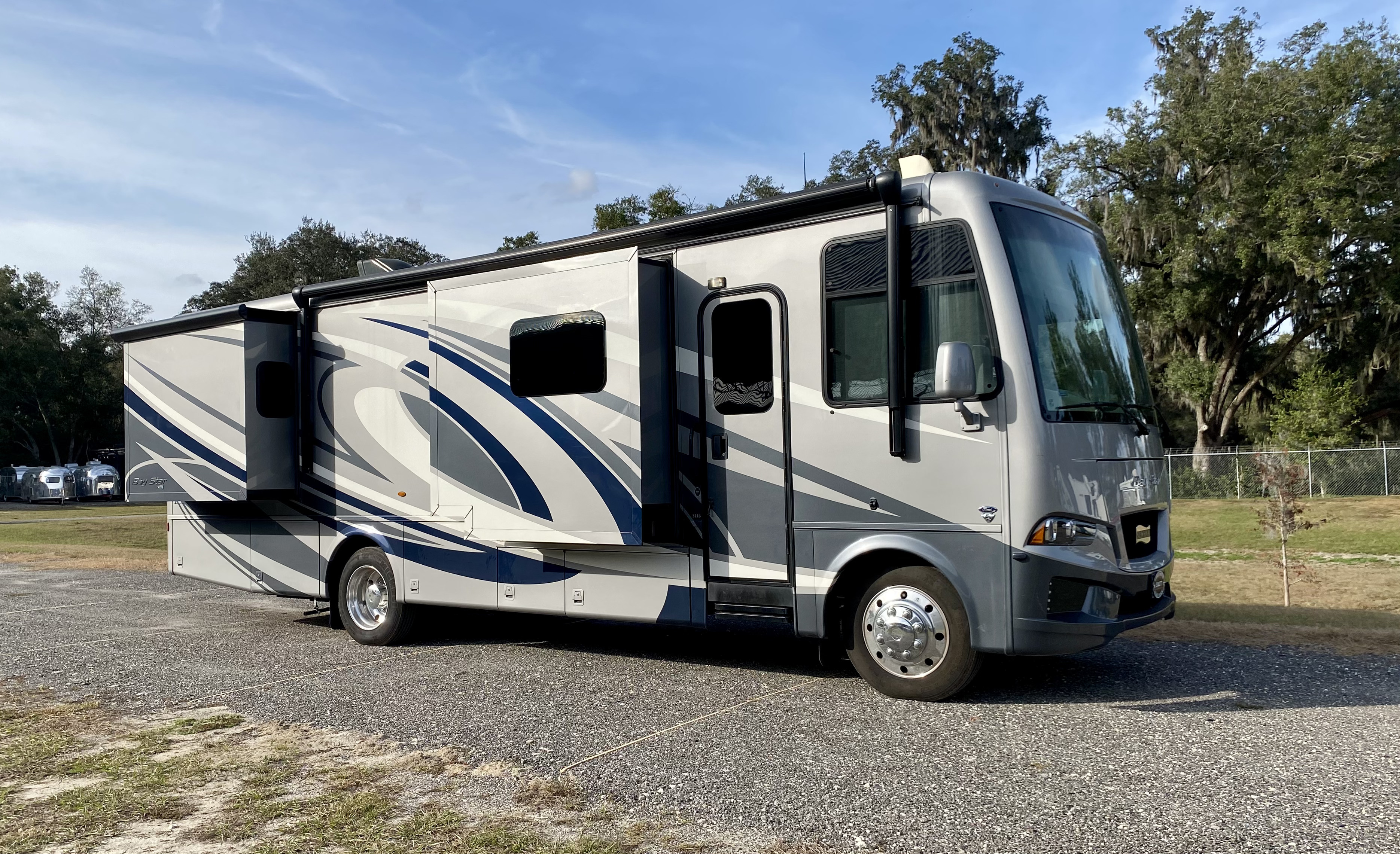 2021 Newmar BAY STAR 3226 RV