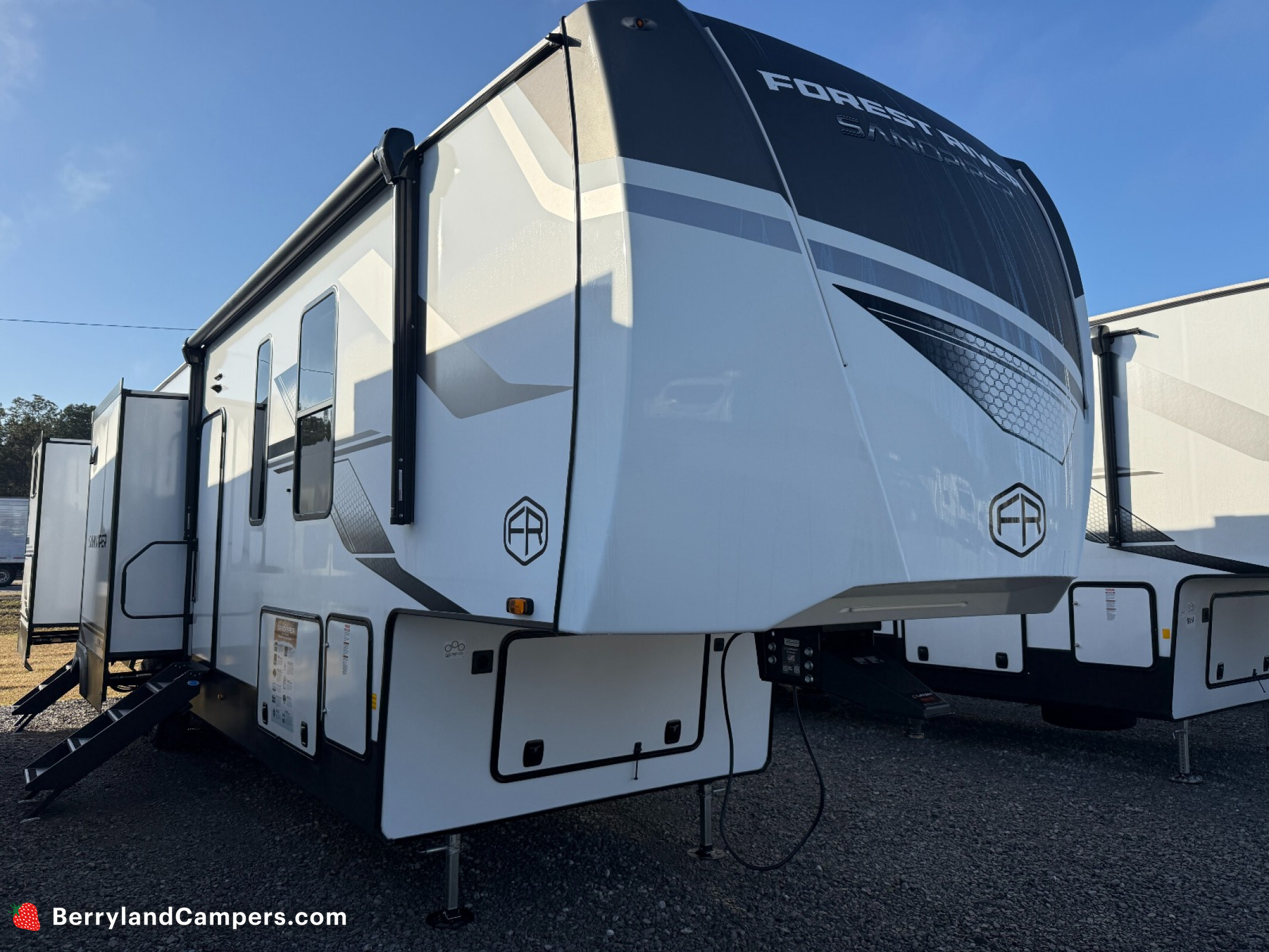 2026 Forest River Sandpiper 3844QUAD in holden LA
