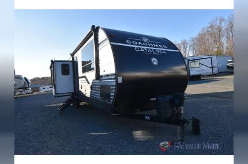 2026 Coachmen Rv Catalina Legacy Edition 313RLTS in franklinville NC