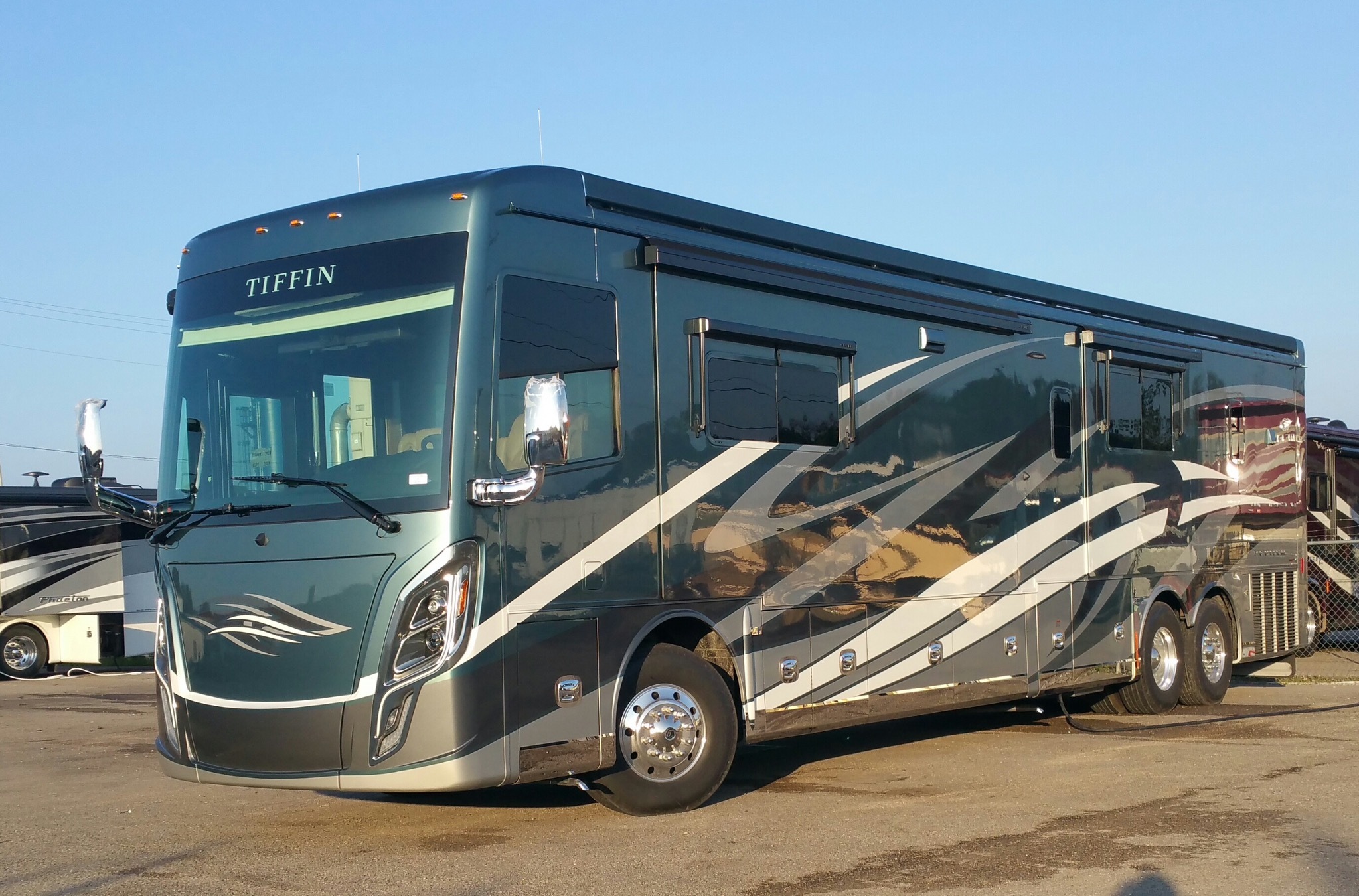 2018 Tiffin Motorhomes Zephyr RVs For Sale - RV Trader