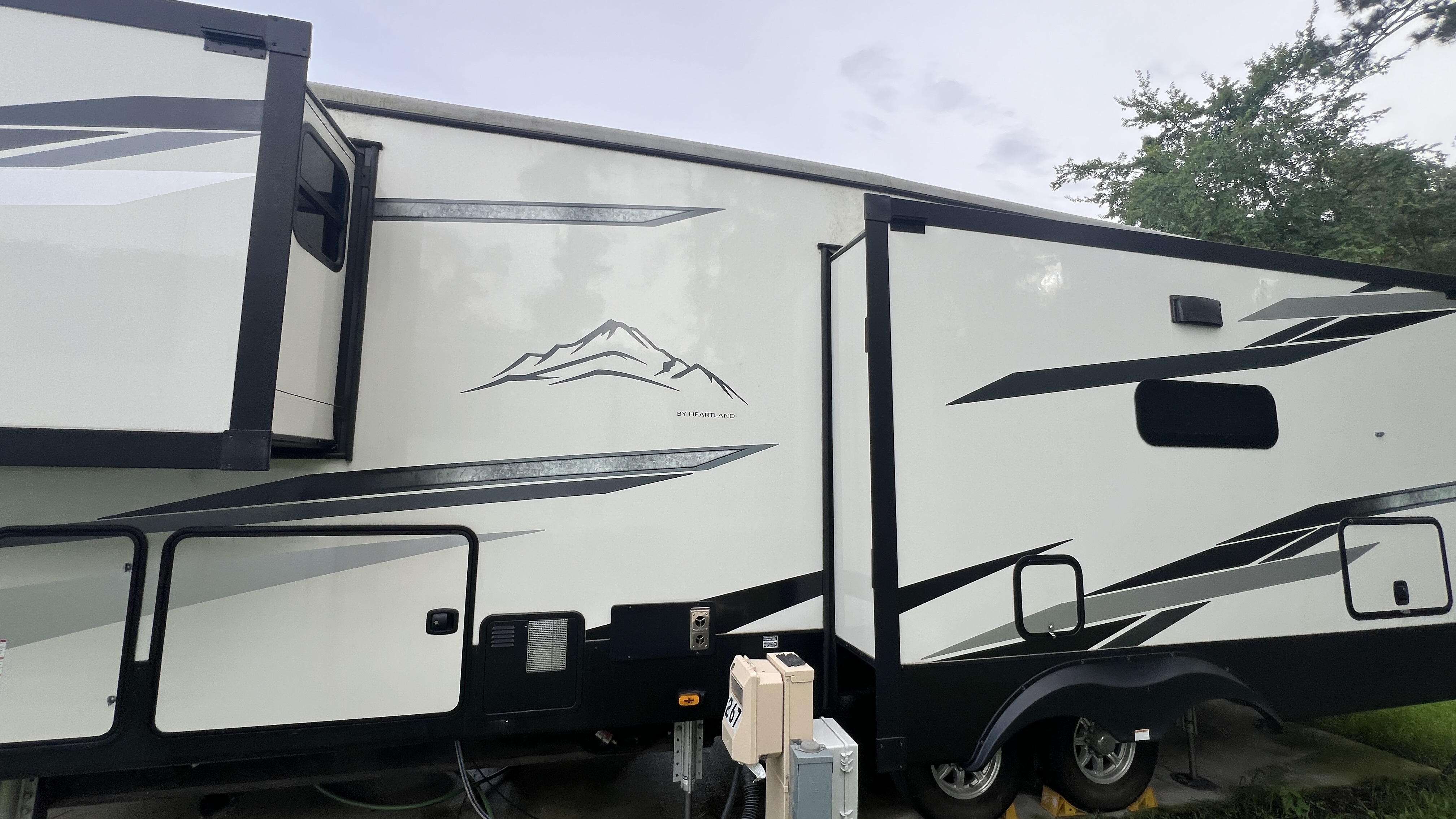 2022 Heartland BIG COUNTRY 3155 RLK RV