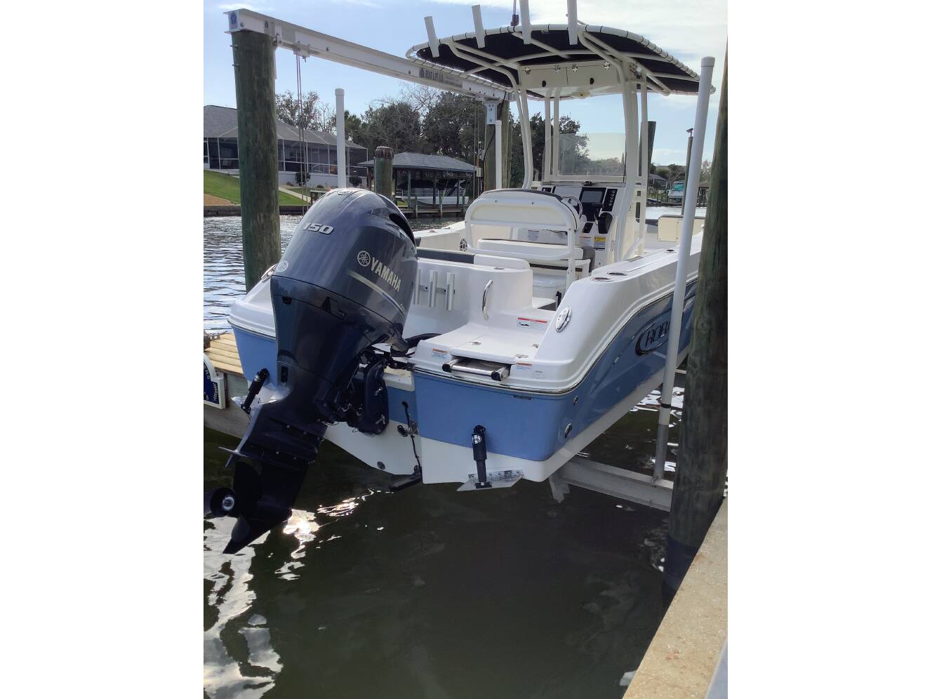 A photo of this 2023 Robalo 2020 ROBALO