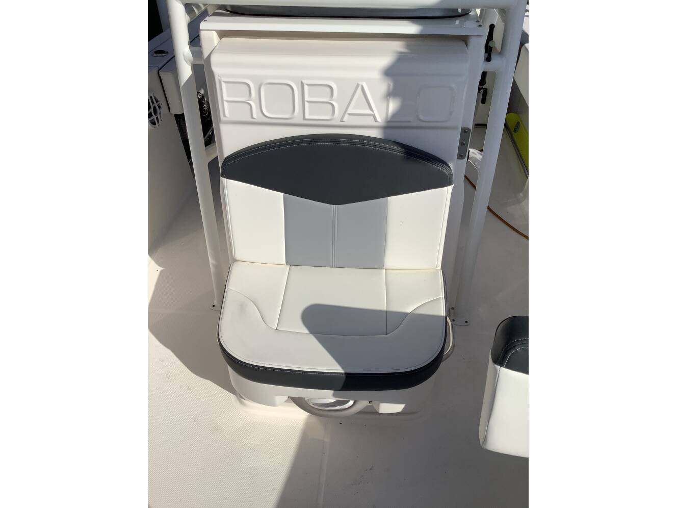 A photo of this 2023 Robalo 2020 ROBALO