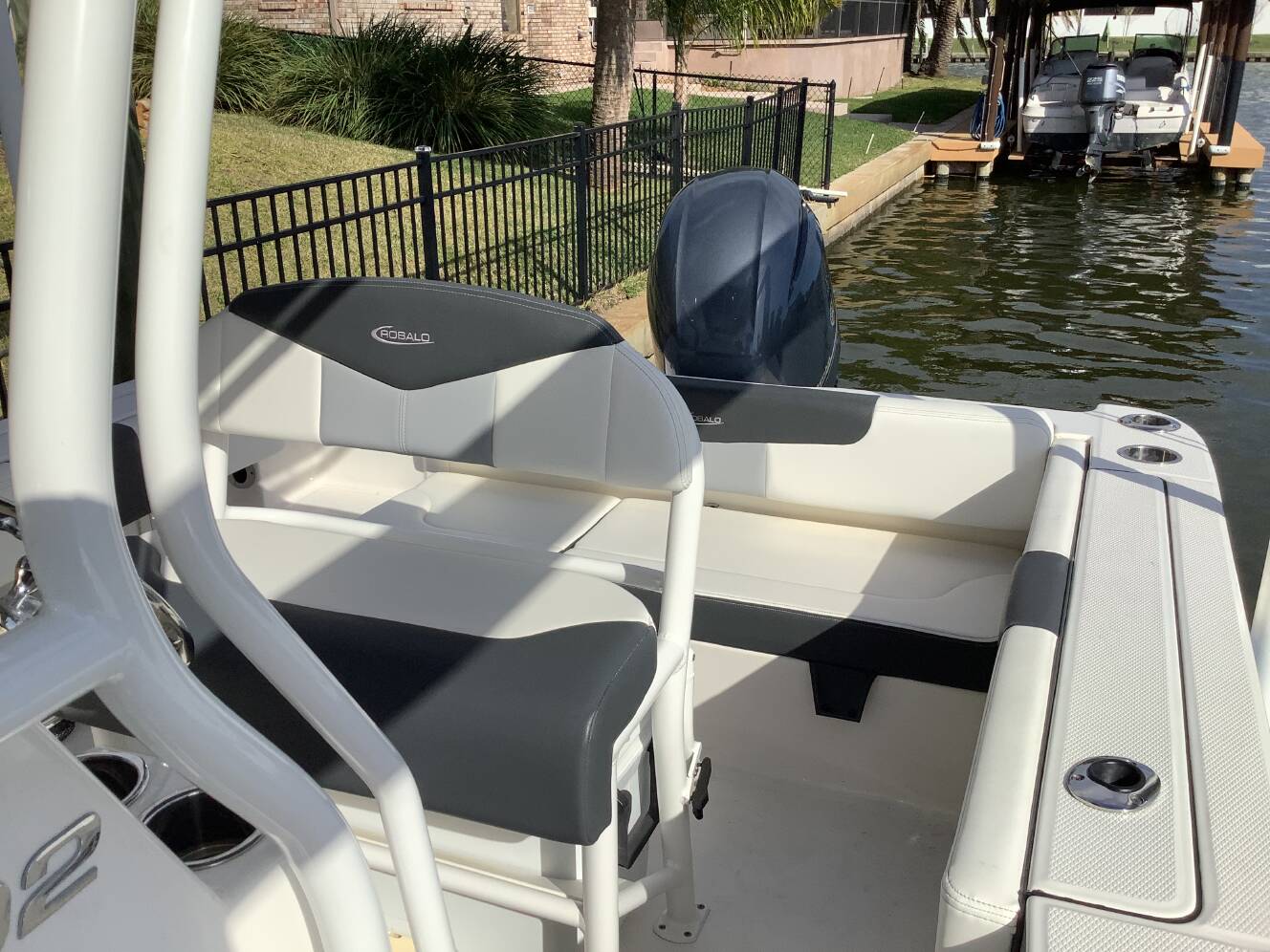 A photo of this 2023 Robalo 2020 ROBALO