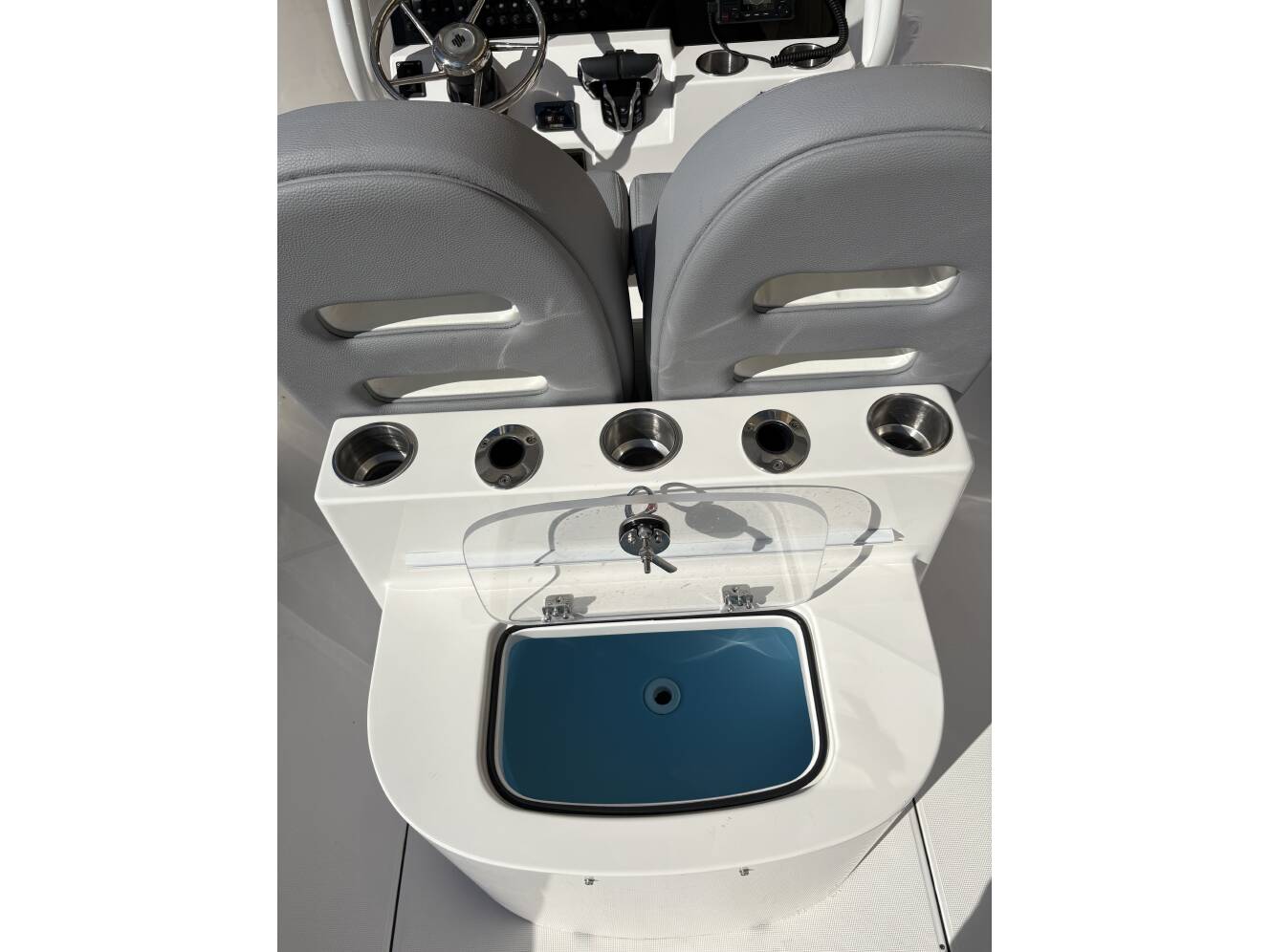A photo of this 2026 Release Boats 240RX