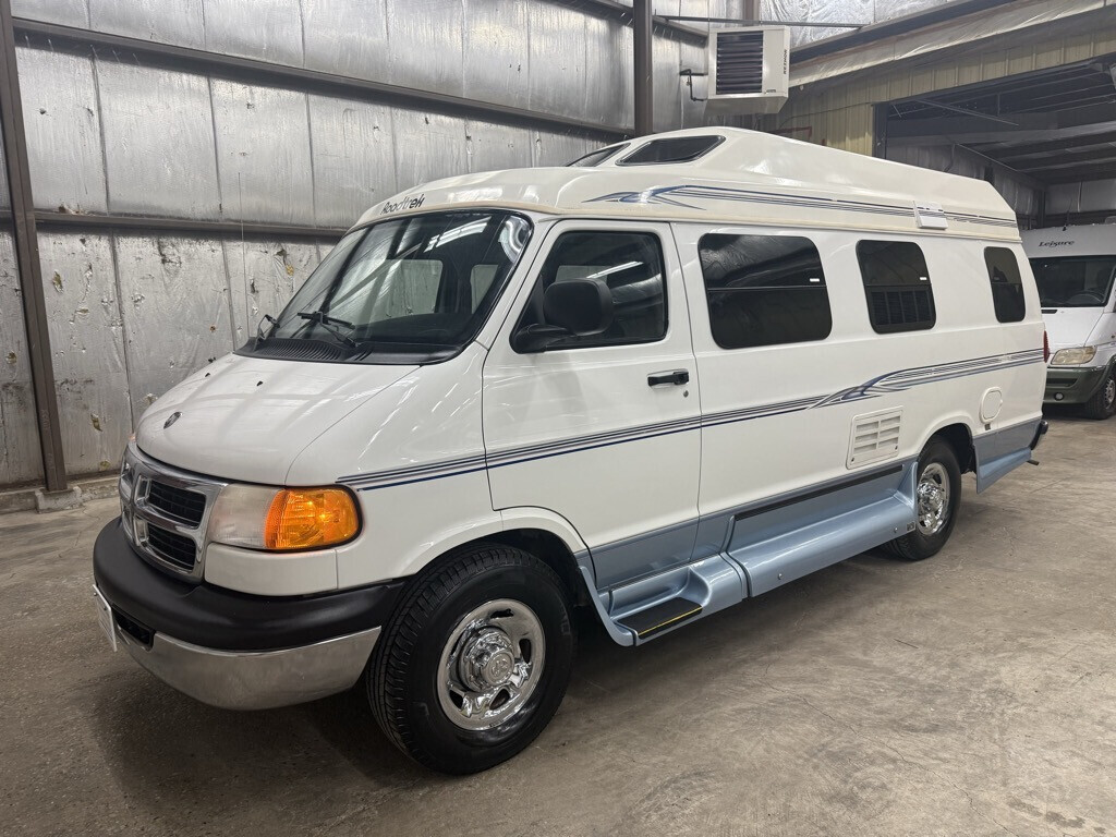 2002 Roadtrek 190 VERSATILE in waukegan IL
