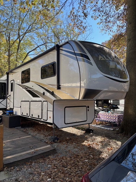 2021 Alliance Rv PARADIGM 390MP in bridgeville PA