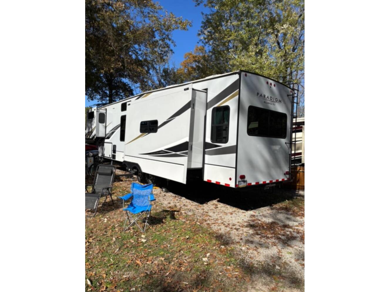 A photo of this 2021 Alliance Rv PARADIGM 390MP
