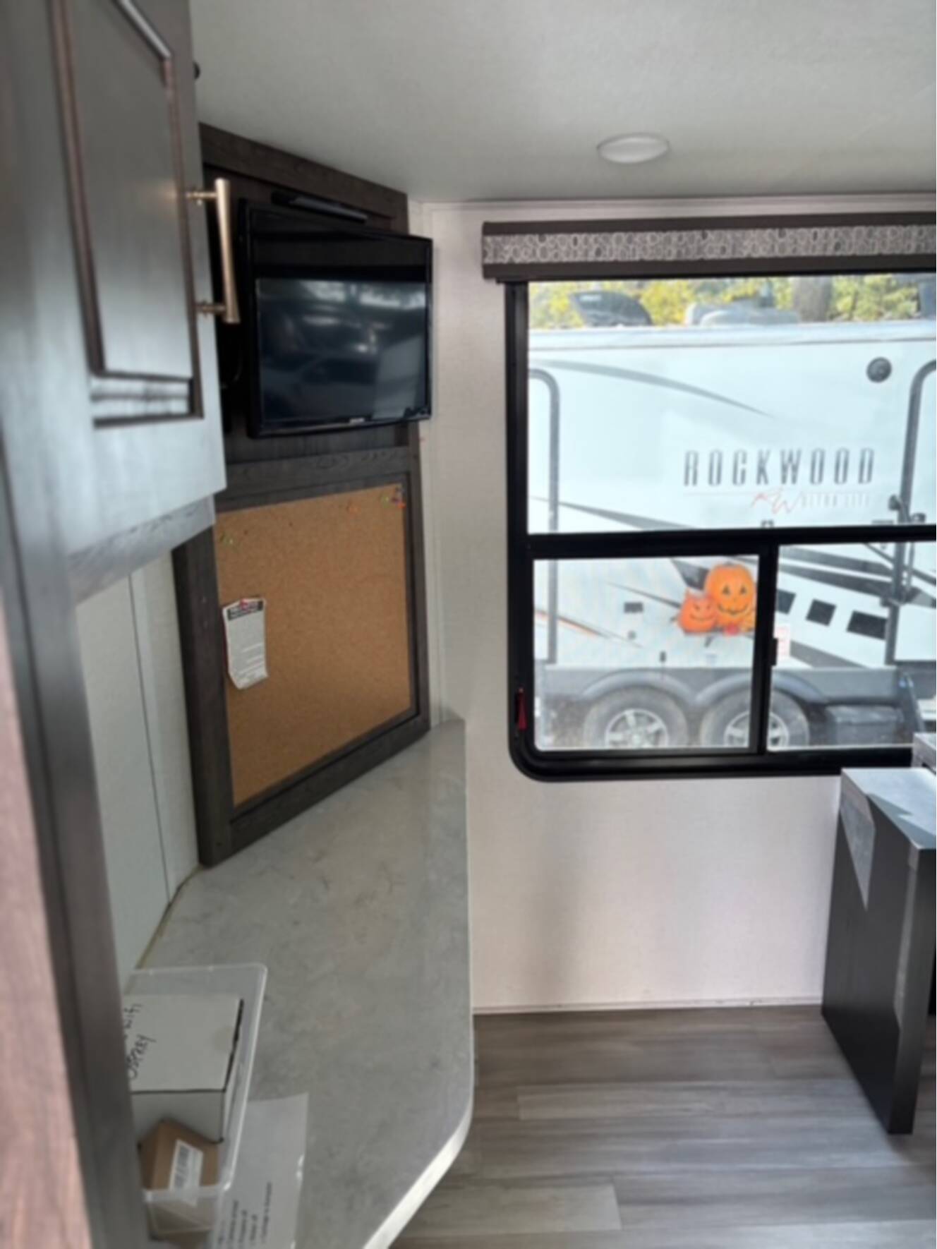 A photo of this 2021 Alliance Rv PARADIGM 390MP