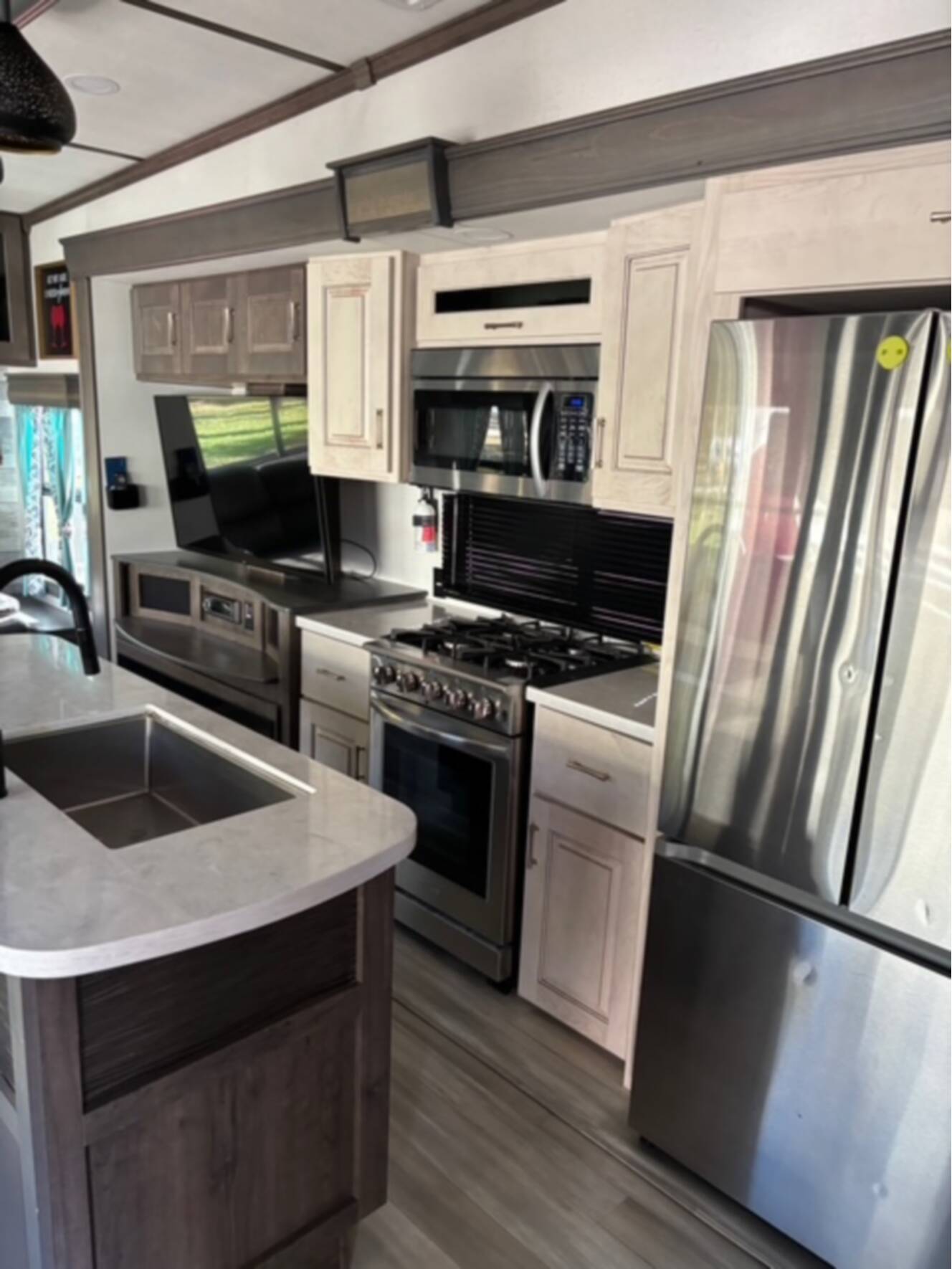 A photo of this 2021 Alliance Rv PARADIGM 390MP
