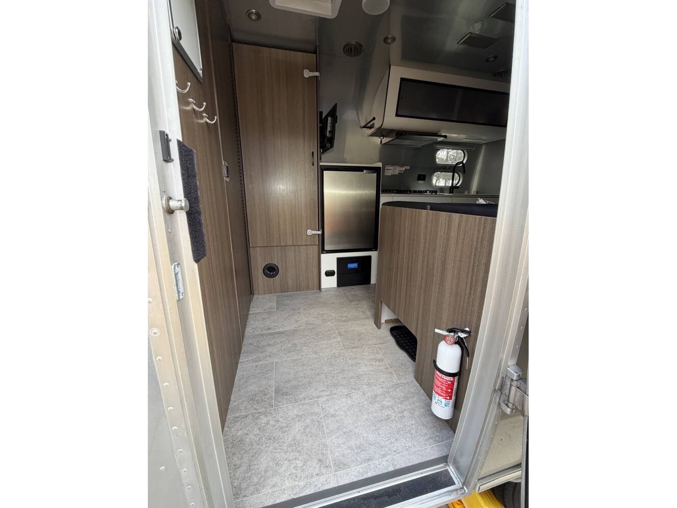 A photo of this 2024 Airstream CARAVEL 22FB