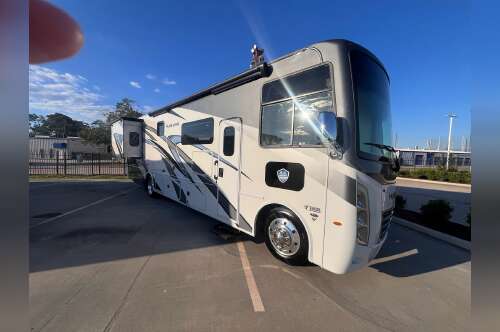 2024 Thor Motor Coach HURRICANE 34R in cleveland TX