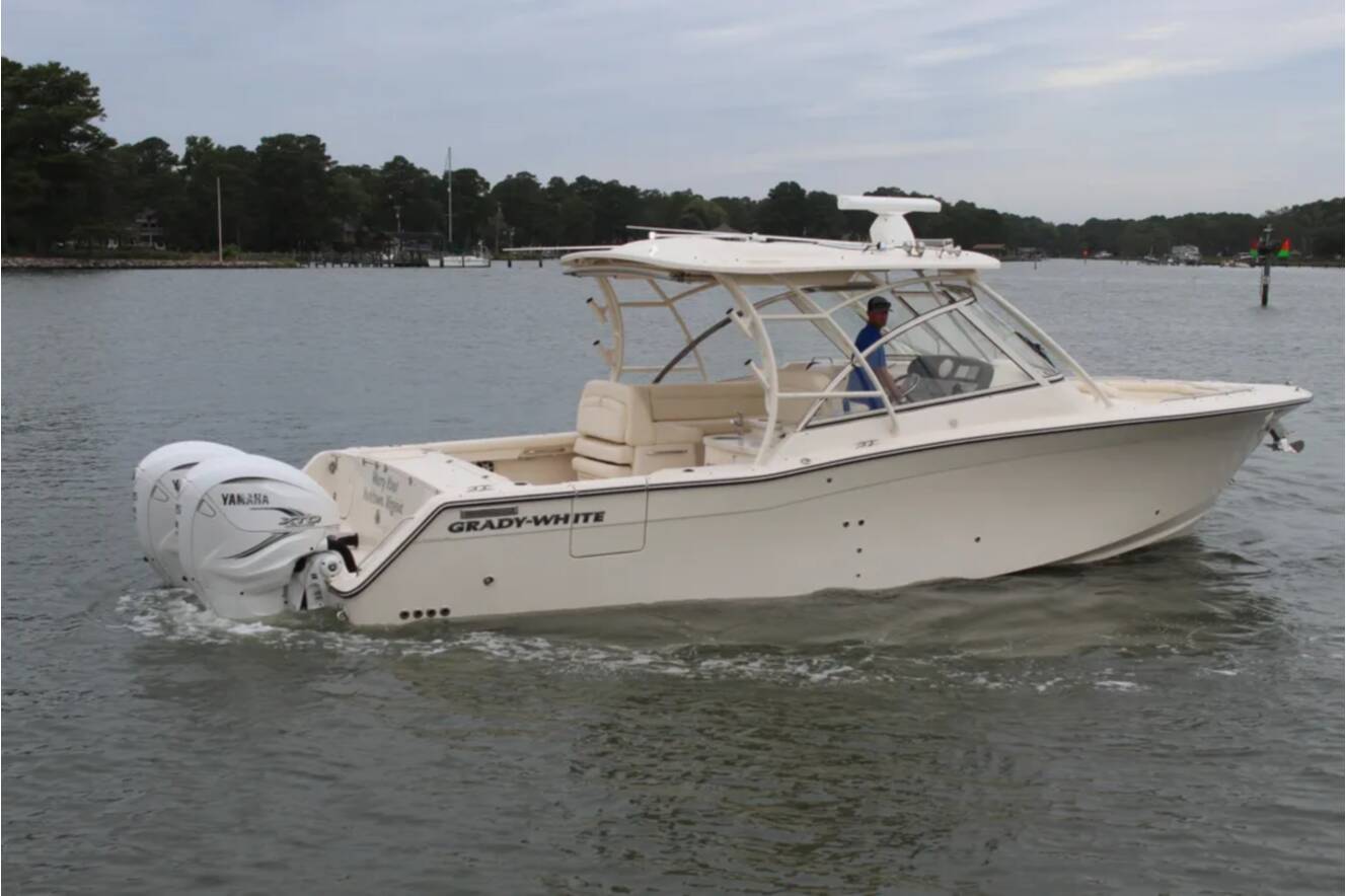A photo of this 2023 Grady-White Freedom 335