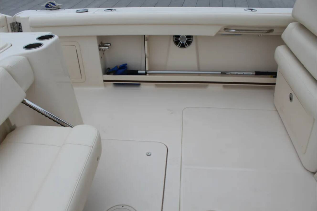 A photo of this 2023 Grady-White Freedom 335