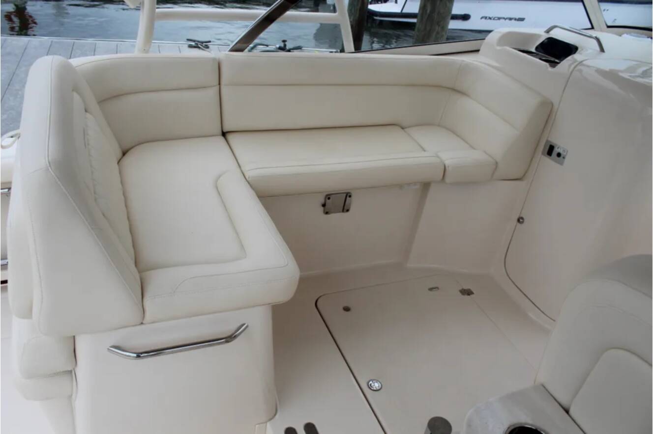 A photo of this 2023 Grady-White Freedom 335