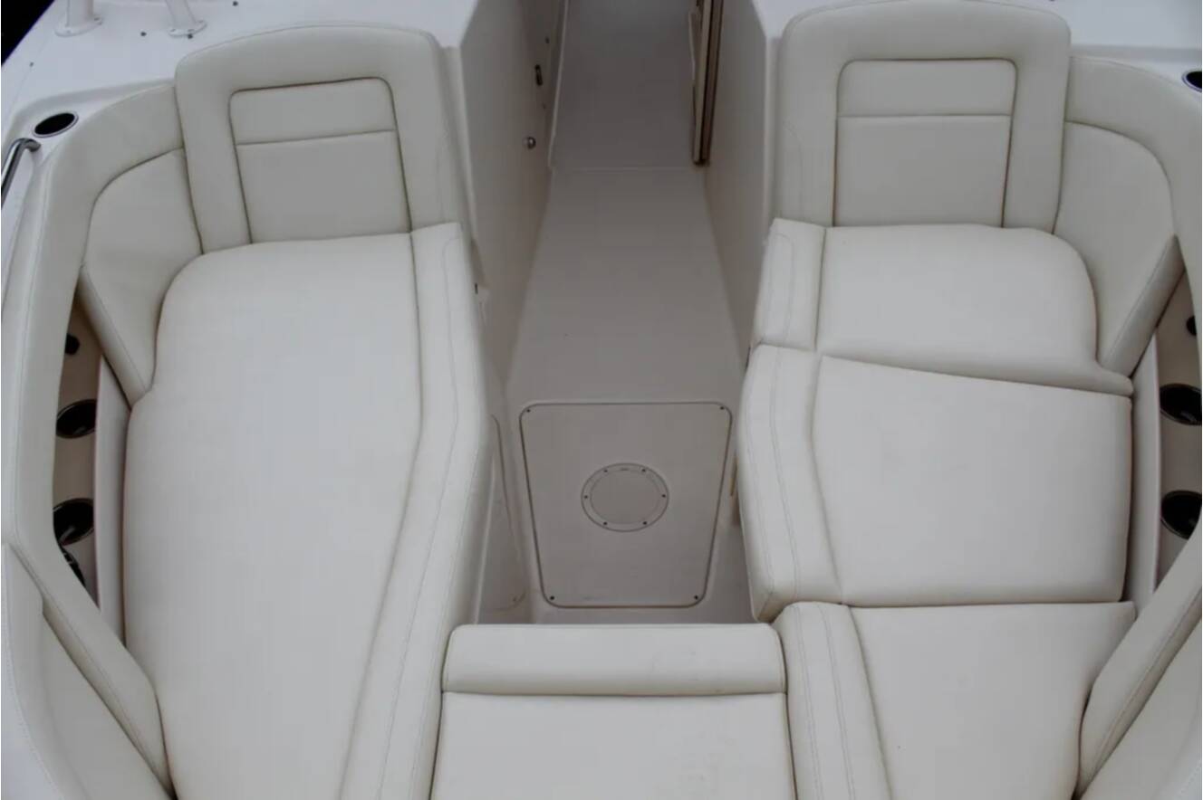 A photo of this 2023 Grady-White Freedom 335