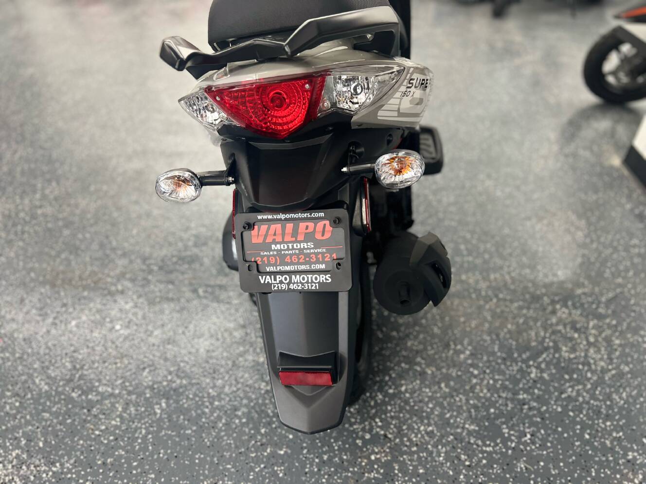 A photo of this 2023 Kymco Super 8 150X
