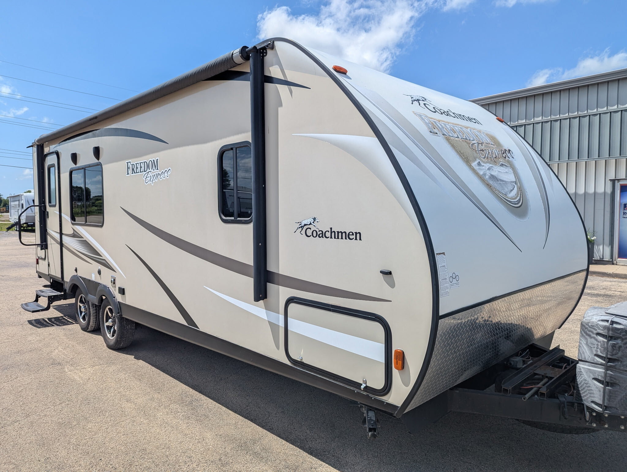 2016 Coachmen Freedom Express 246RKS in rock falls IL
