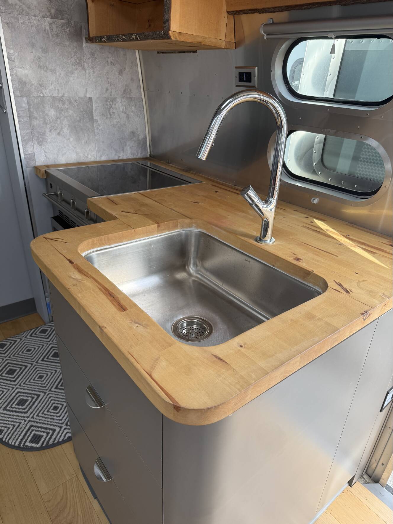 A photo of this 2019 Airstream GLOBETROTTER 25FB