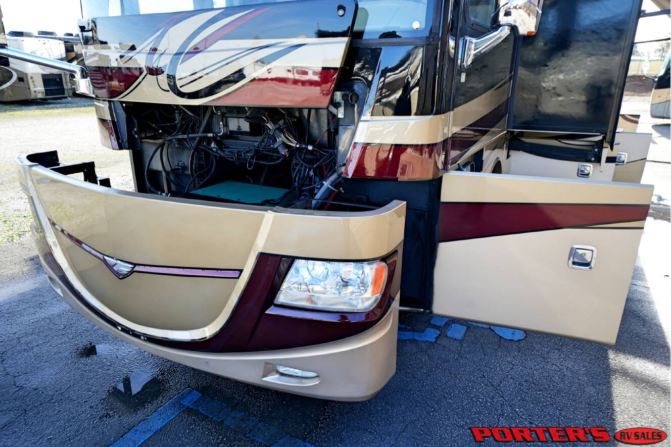A photo of this 2012 Fleetwood DISCOVERY 40X