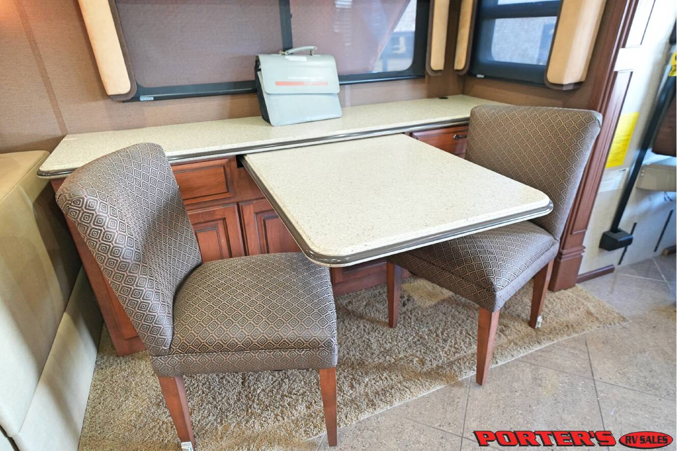 A photo of this 2012 Fleetwood DISCOVERY 40X
