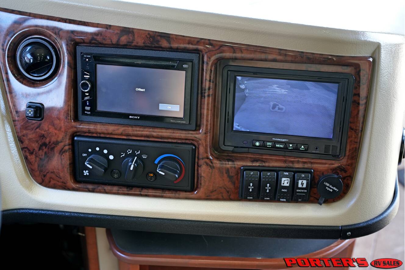 A photo of this 2012 Fleetwood DISCOVERY 40X