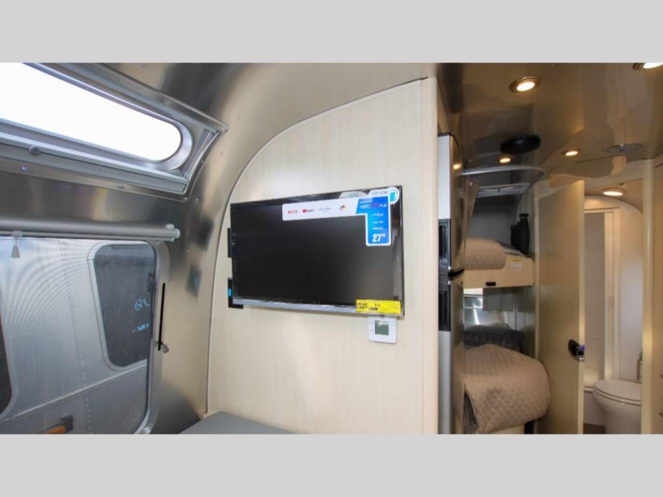 A photo of this 2026 Airstream Flying Cloud 30FB Bunk